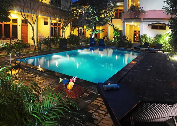Febri's & Hotel 4*