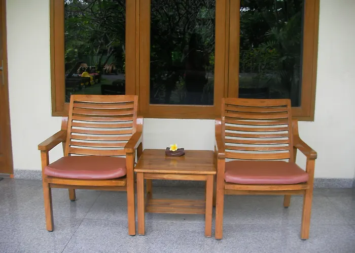Febri's & Otel Kuta Lombok