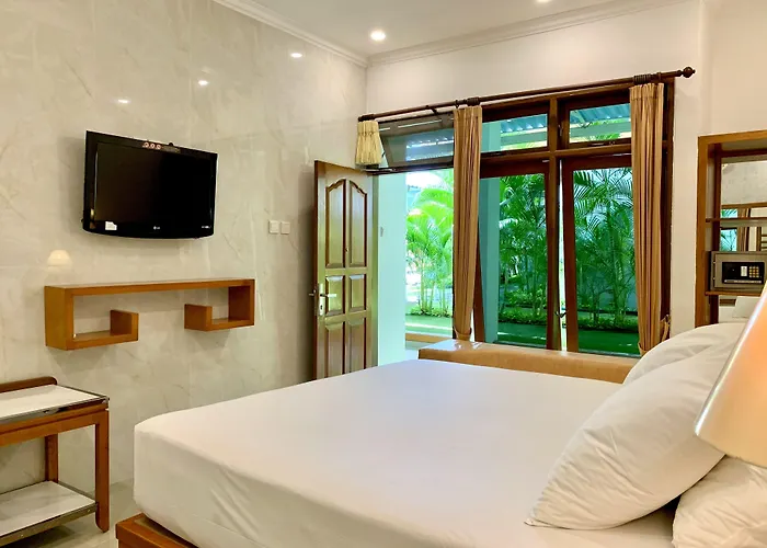 Febri's & Hotel Kuta (Bali)